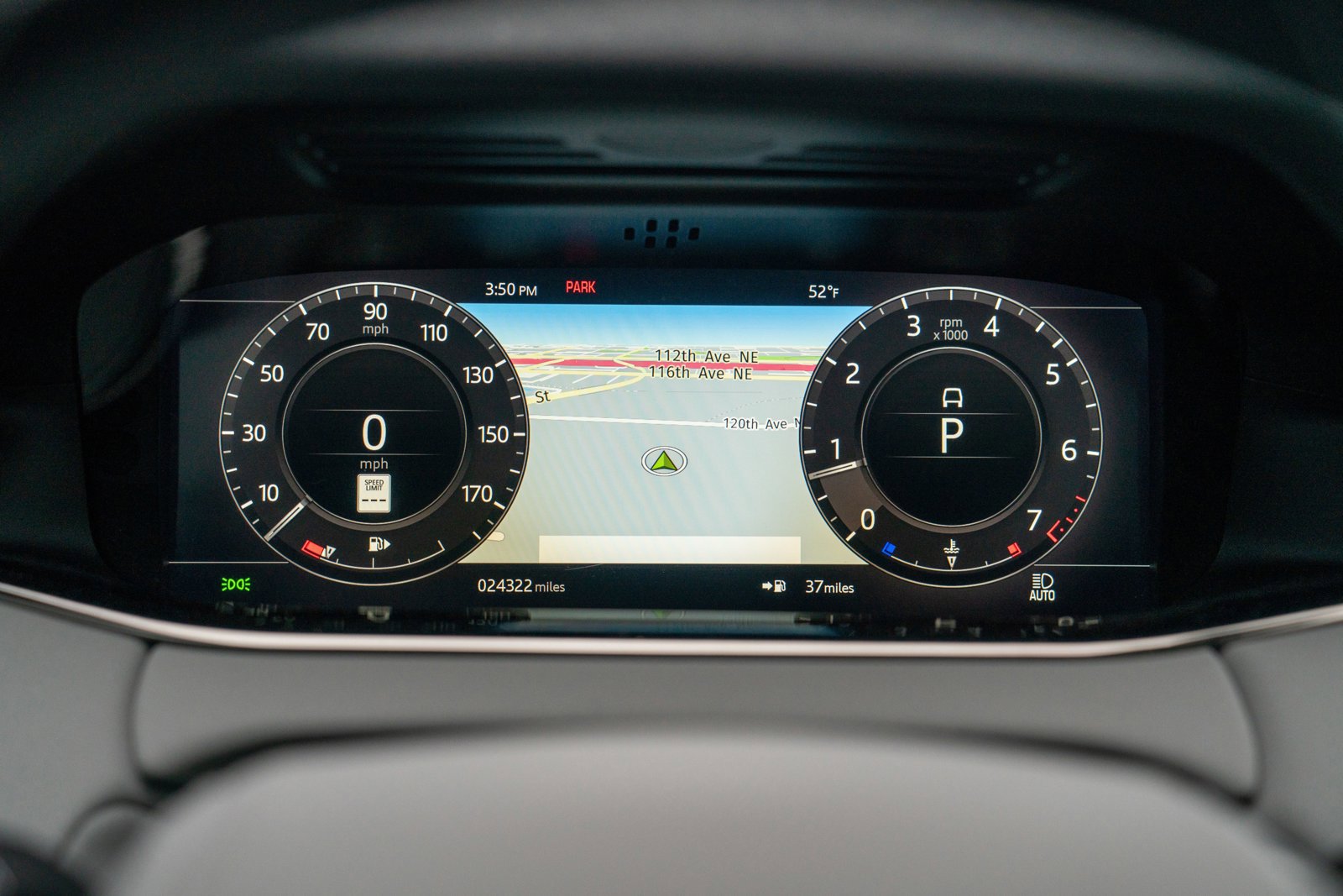 Used 2020 Land Rover Range Rover Evoque First Edition image 14