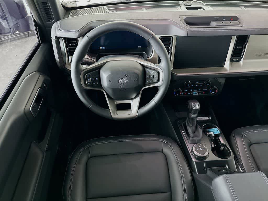 New 2026 Ford Bronco Outer Banks image 10