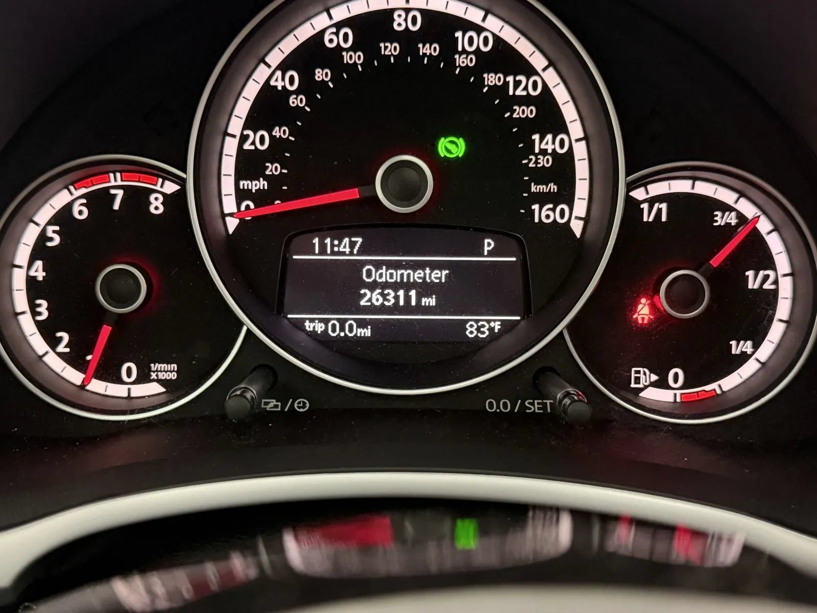 Used 2013 Volkswagen Beetle Turbo FWD image 13
