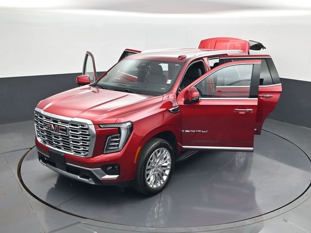 Used 2026 GMC Yukon Denali AWD/4WD image 31