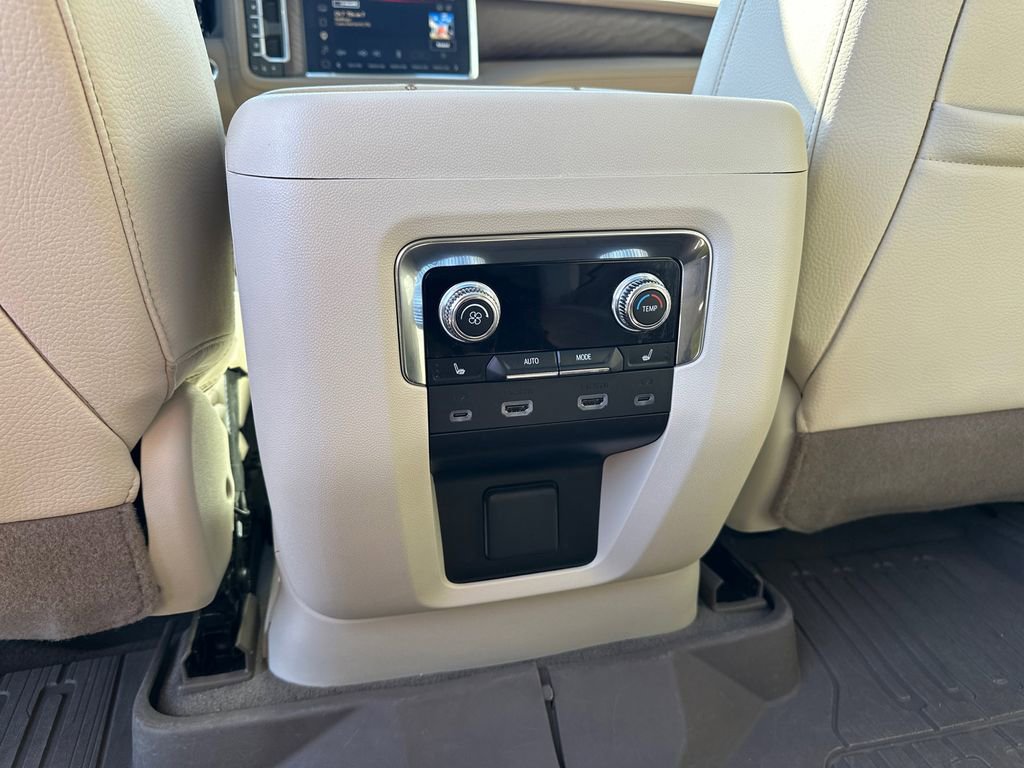 Used 2023 GMC Yukon XL Denali w/ Max Trailering Package image 24