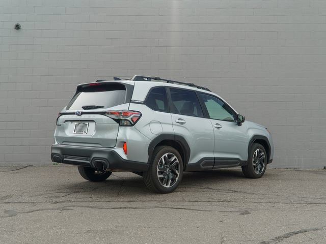 Used 2025 Subaru Forester Limited w/ Popular Package #2 AWD/4WD image 7