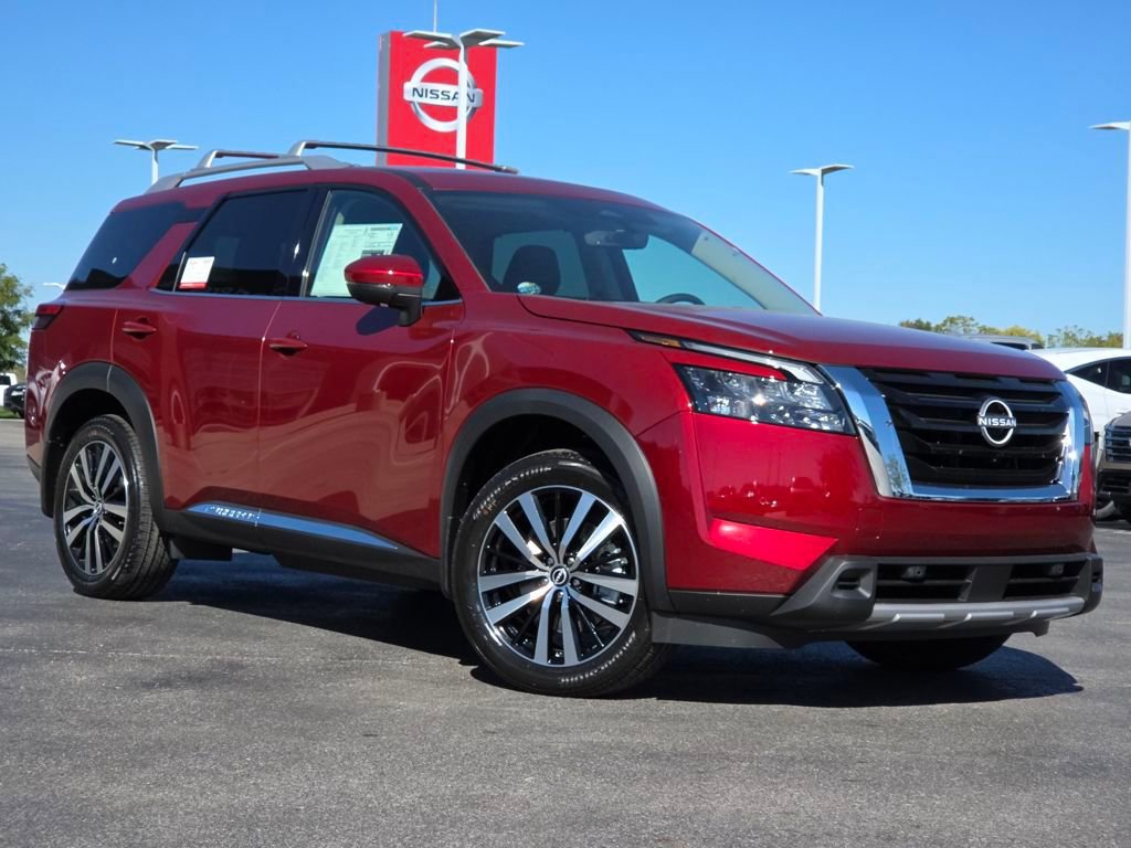 New 2025 Nissan Pathfinder Platinum