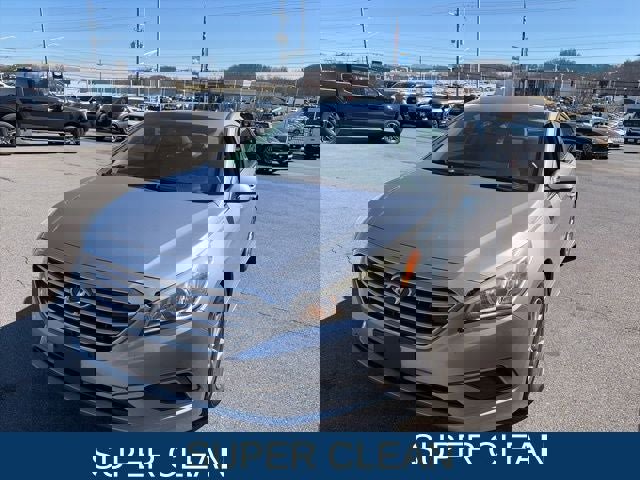 Used 2016 Hyundai Sonata SE w/ Cargo Package image 8