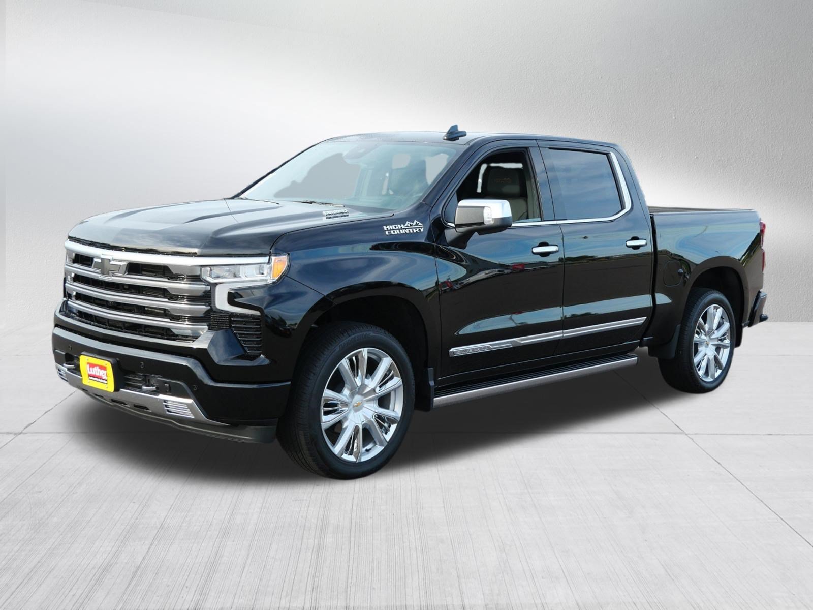 Used 2026 Chevrolet Silverado 1500 High Country AWD/4WD image 3