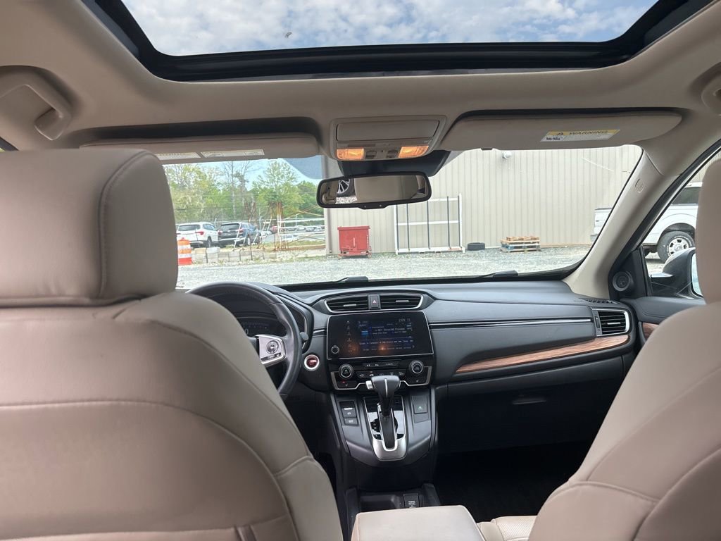 Used 2018 Honda CR-V Touring image 11