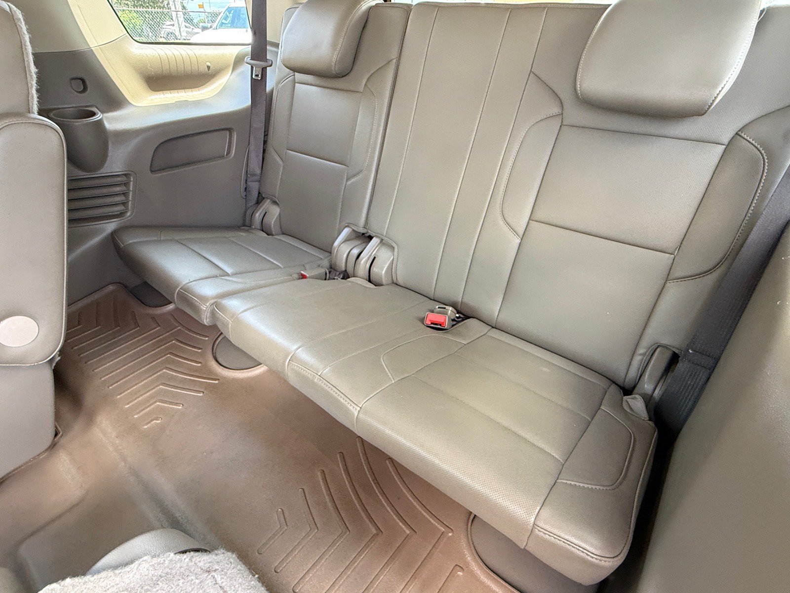Used 2017 Chevrolet Tahoe Premier AWD/4WD image 11