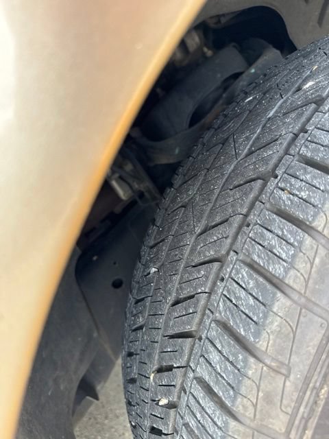 Used 2014 Ford Expedition EL XLT w/ Equipment Group 202A RWD image 13