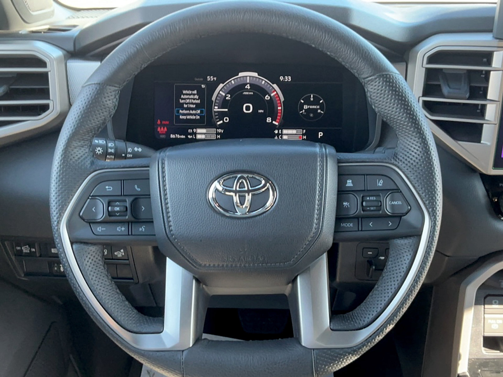 Certified 2026 Toyota Tundra Limited AWD/4WD image 17