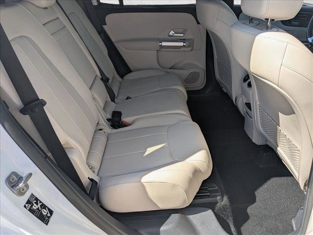 Used 2025 Mercedes-Benz GLB 250 image 19