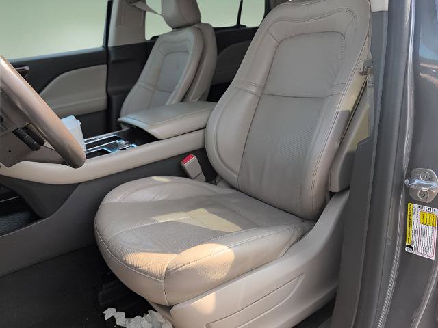 Used 2021 Lincoln Aviator Reserve w/ Equipment Group 201A AWD/4WD image 10