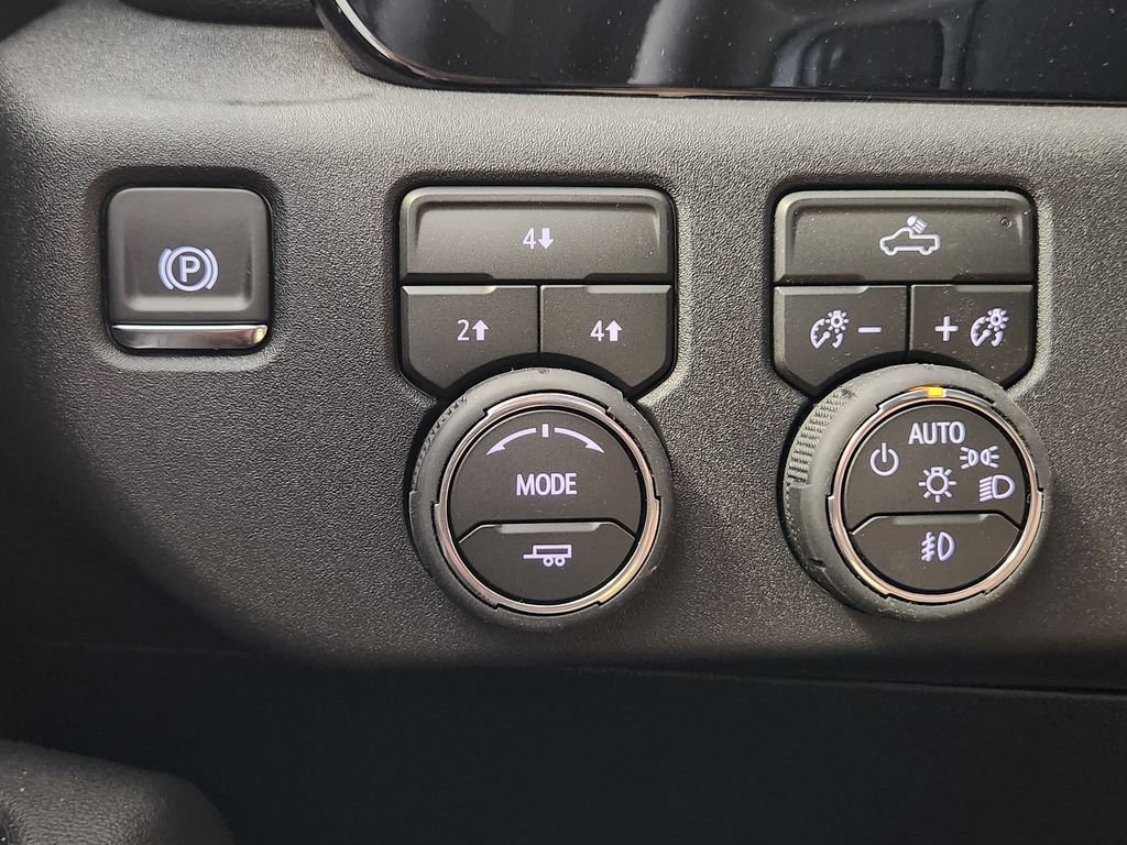 New 2026 Chevrolet Silverado 3500 LT AWD/4WD image 19