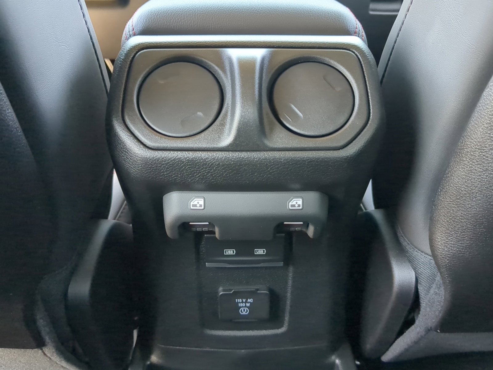 New 2025 Jeep Wrangler Unlimited Rubicon w/ Steel Bumper Group image 32