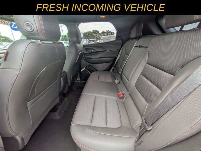 Used 2023 Chevrolet TrailBlazer RS w/ Sun and Liftgate Package FWD image 12