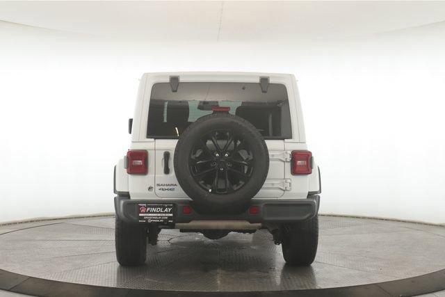 Used 2025 Jeep Wrangler Unlimited Sahara w/ Safety Group image 11