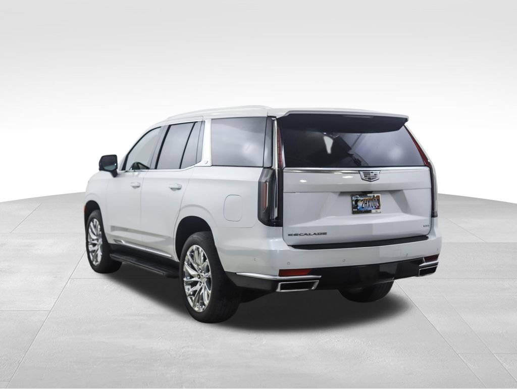 Used 2023 Cadillac Escalade Premium Luxury w/ LPO, Radiant Package AWD/4WD image 3