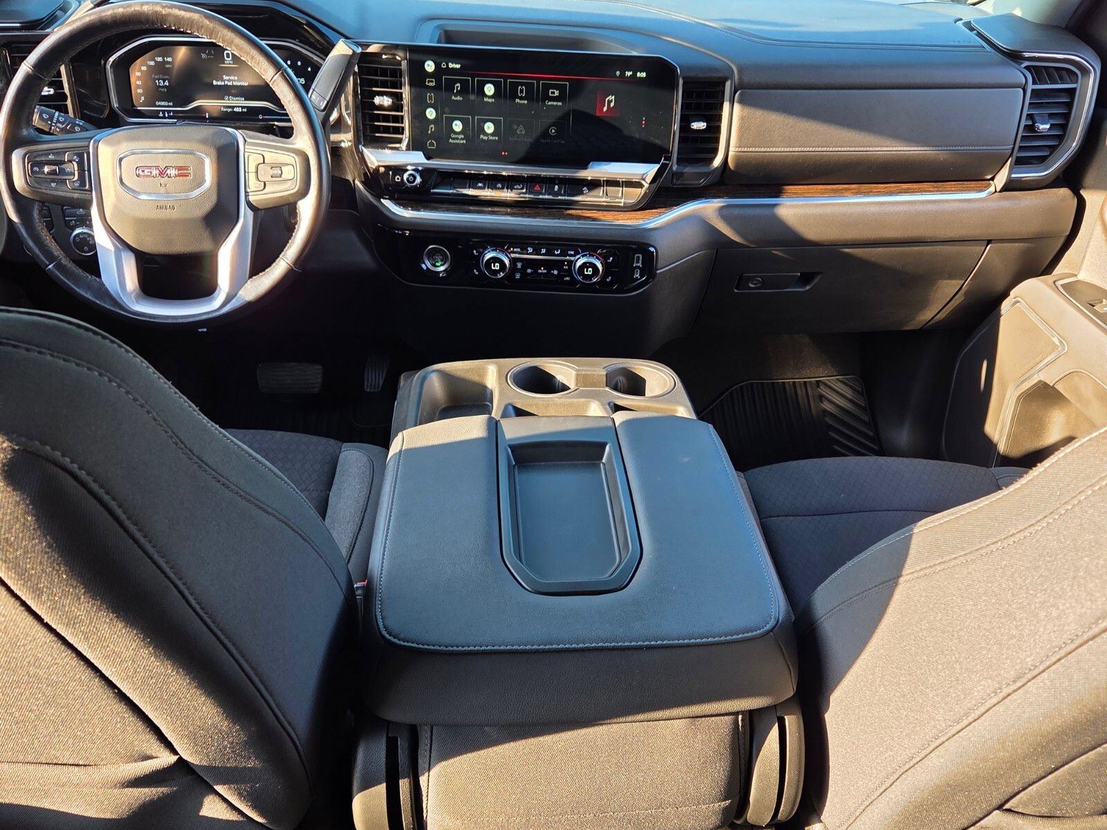 Used 2022 GMC Sierra 1500 SLE w/ X31 Off-Road Package AWD/4WD image 8