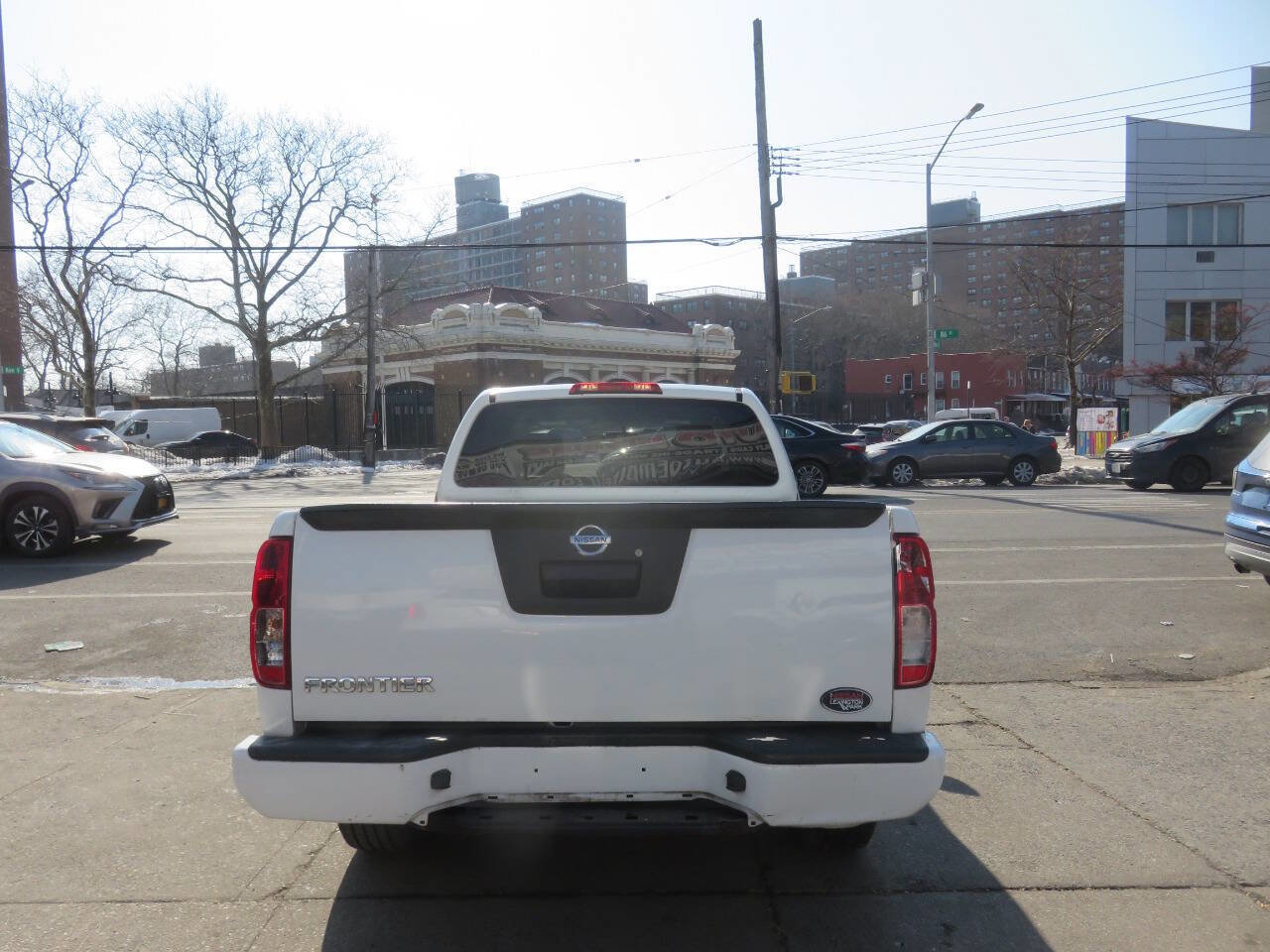 Used 2020 Nissan Frontier S image 9