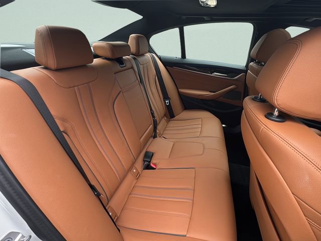 Used 2023 BMW 530i xDrive AWD/4WD image 18