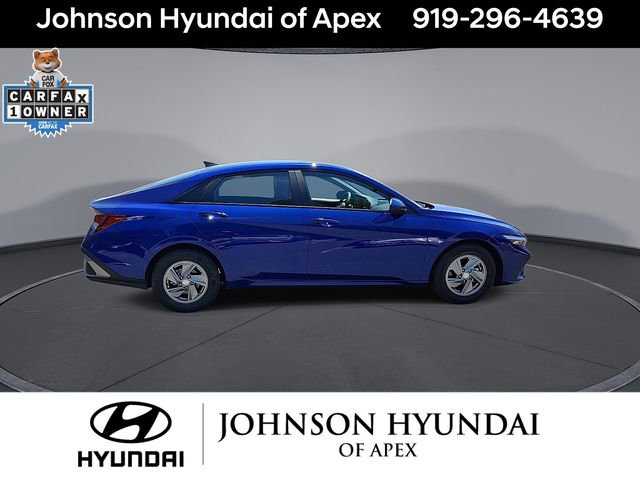 Certified 2024 Hyundai Elantra SE FWD image 10