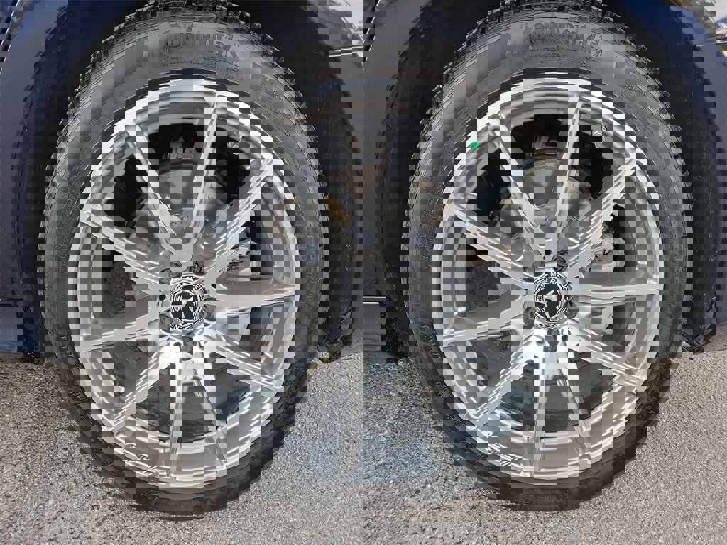 Used 2023 Mercedes-Benz E 350 Sedan image 11