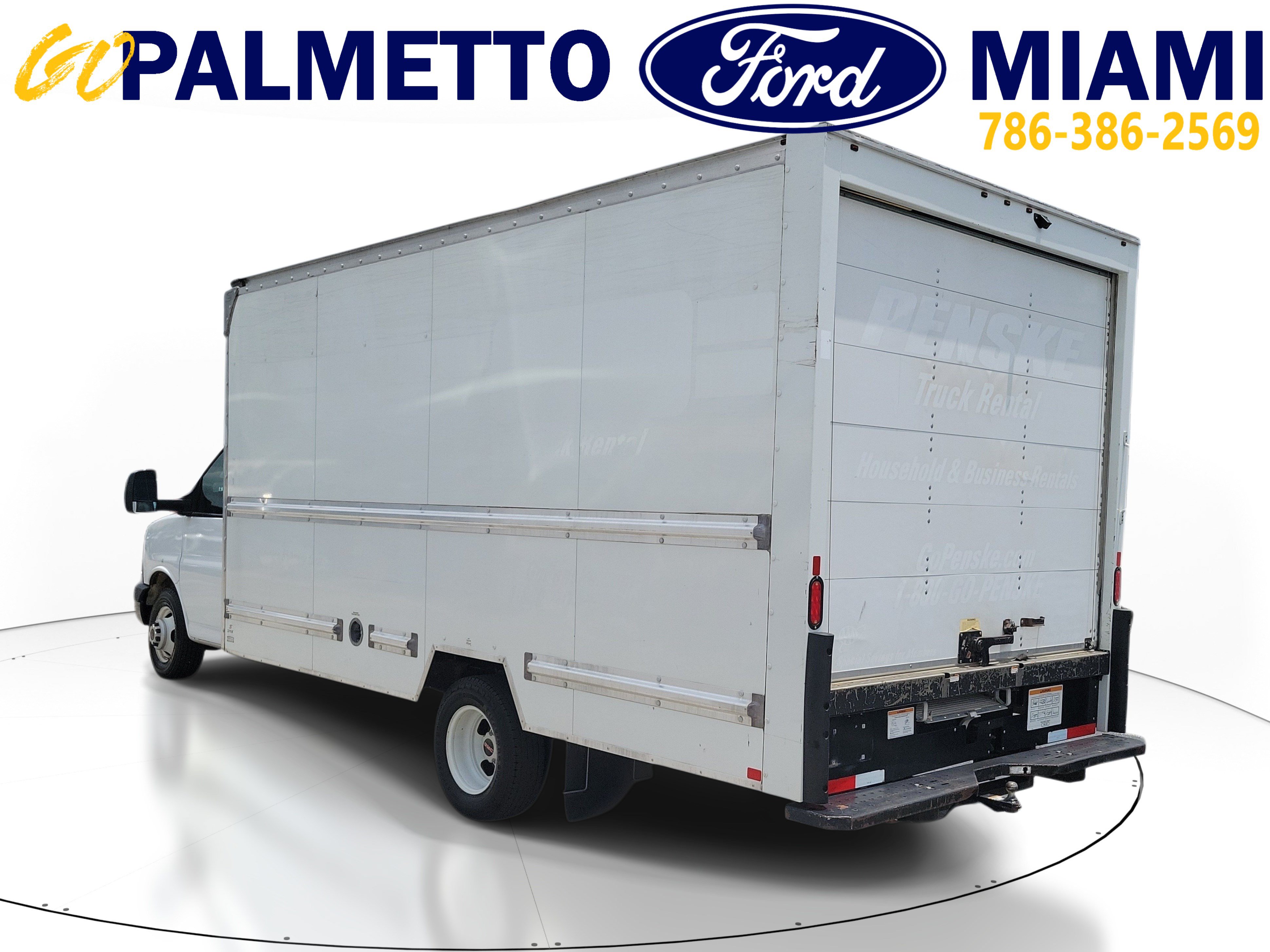 Used 2021 GMC Savana 3500 Extended w/ Power Convenience Package RWD image 4