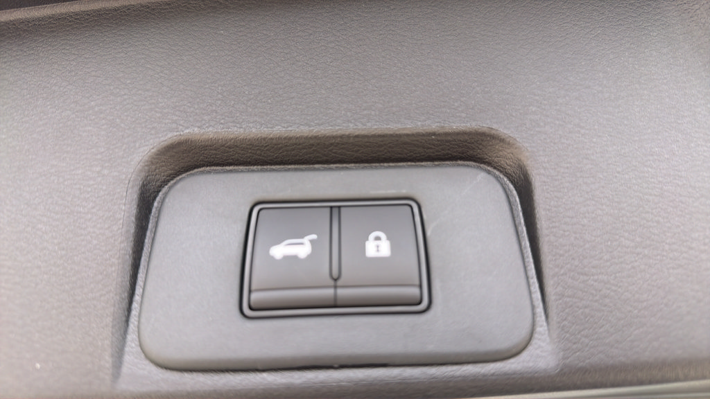 New 2026 Nissan Rogue SV w/ Cold Weather Package AWD/4WD image 18