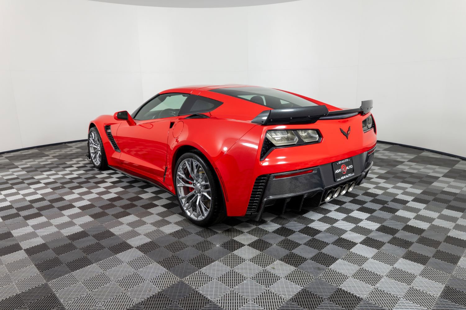 Used 2019 Chevrolet Corvette Z06 image 4