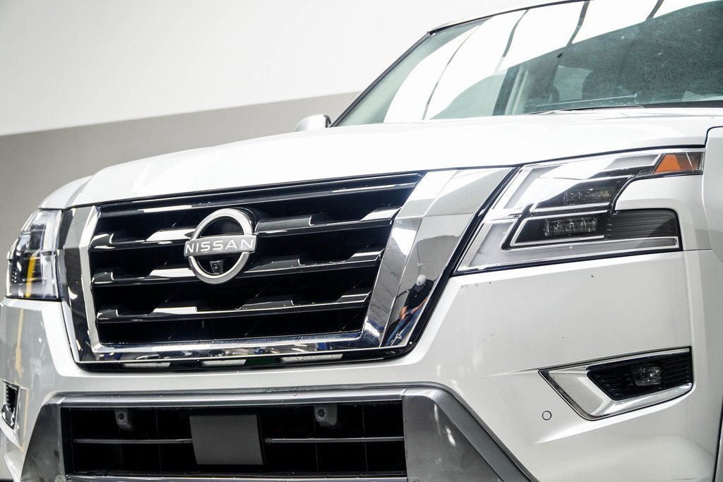 Used 2024 Nissan Armada SL image 2