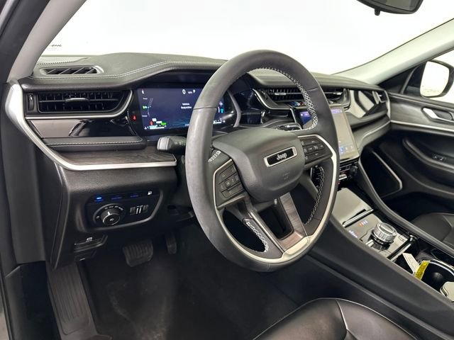 Used 2023 Jeep Grand Cherokee 4WD 4xe image 13