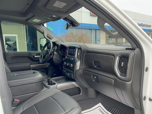 Used 2022 Chevrolet Silverado 2500 LTZ w/ LTZ Premium Package image 14