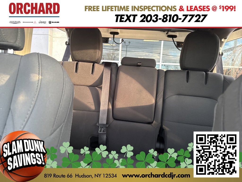 Used 2023 Jeep Wrangler Unlimited w/ Sun & Screen Package image 34