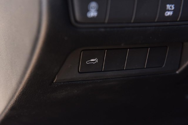 Used 2025 MAZDA CX-50 AWD 2.5 S w/ Preferred Package image 10