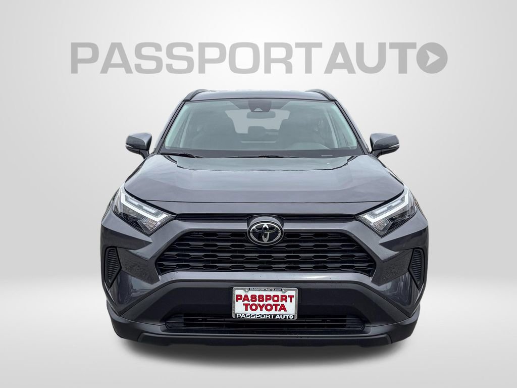 Used 2025 Toyota RAV4 XLE FWD image 12