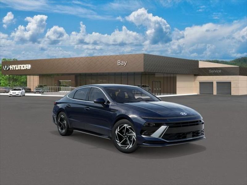 New 2026 Hyundai Sonata SEL FWD image 2