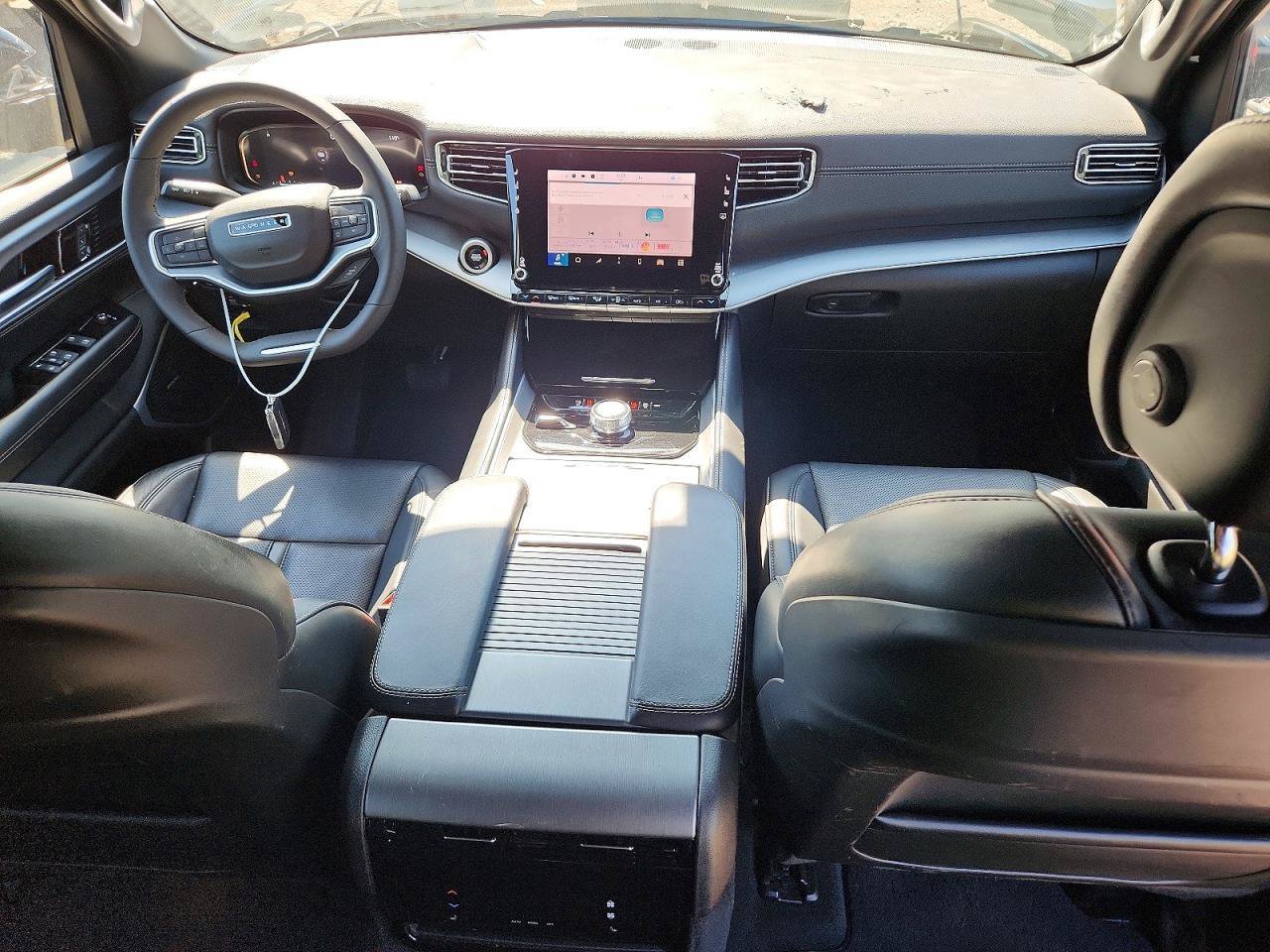 Used 2025 Jeep Wagoneer Series II AWD/4WD image 7