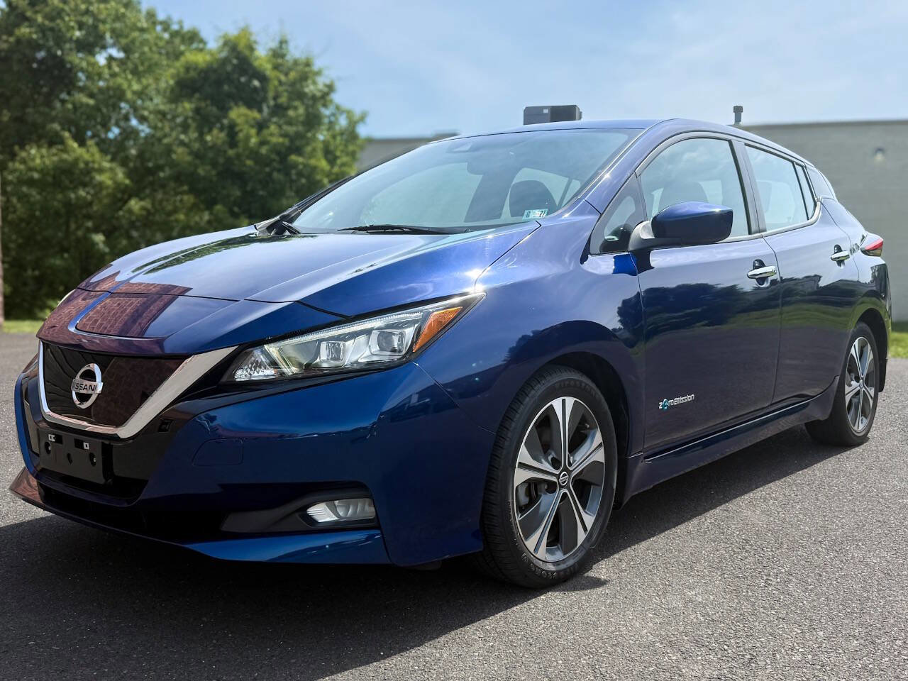 Used 2018 Nissan Leaf SV w/ SV Technology Package