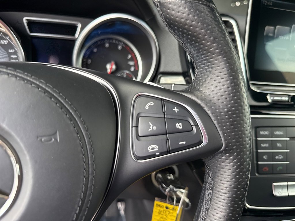 Used 2018 Mercedes-Benz GLS 450 4MATIC image 32