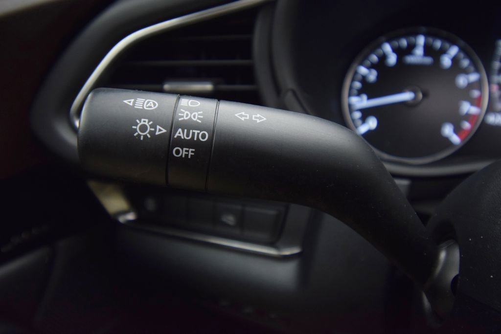 Used 2020 MAZDA CX-30 AWD w/ Premium Package image 30