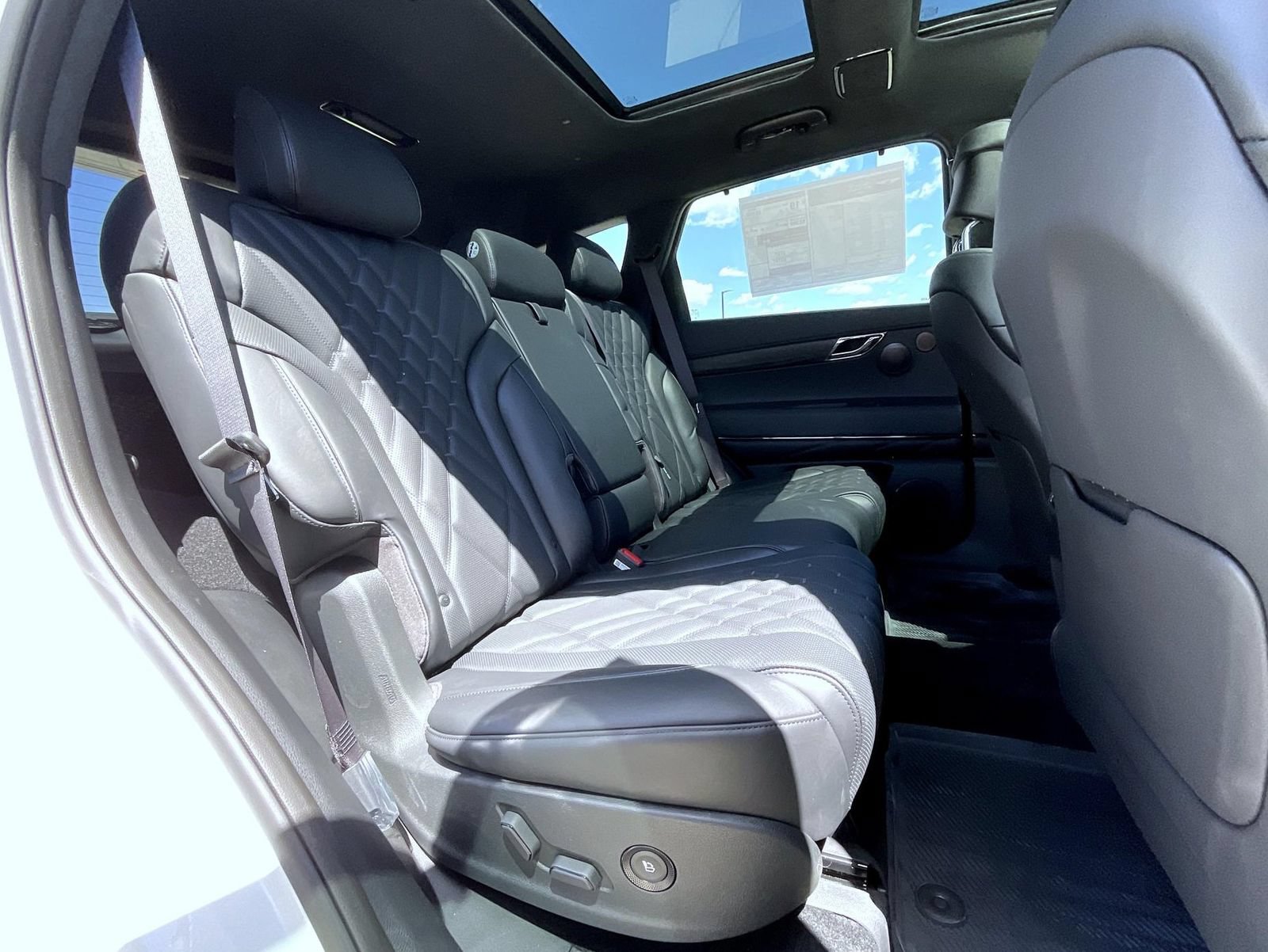 New 2026 Genesis GV80 3.5T Prestige AWD/4WD image 20