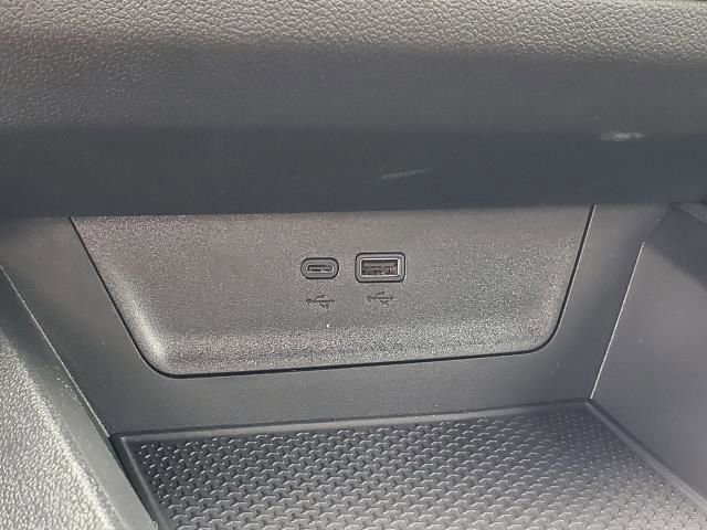 New 2026 Chevrolet Equinox LT image 26