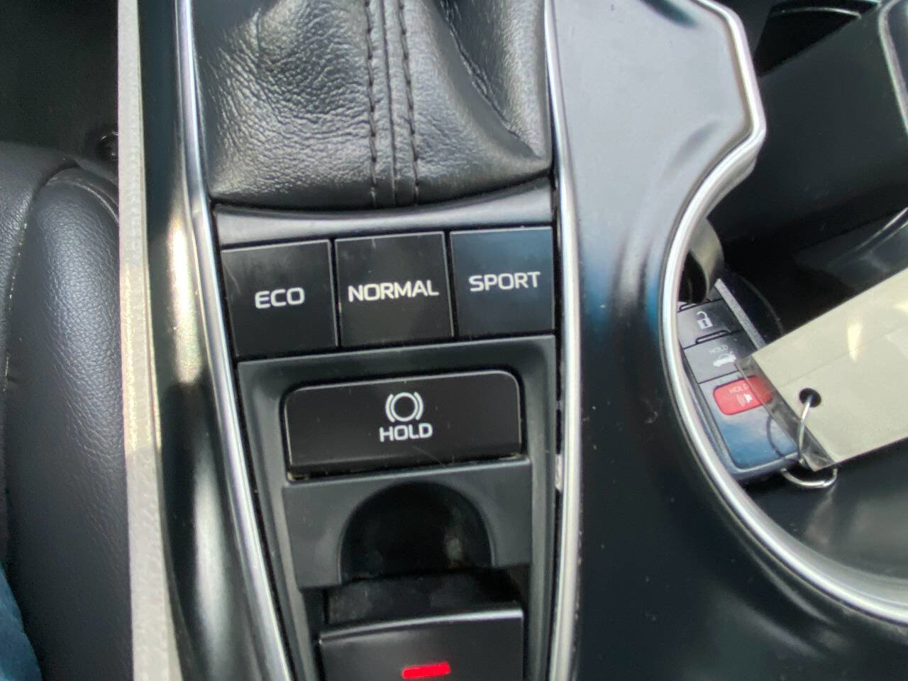 Used 2018 Toyota Camry XLE w/ Driver Assist Package FWD image 35