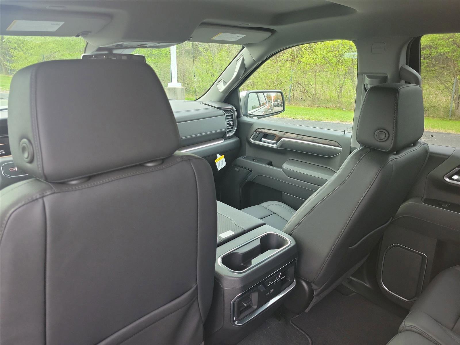 New 2026 GMC Sierra 1500 SLT w/ SLT Premium Package image 13