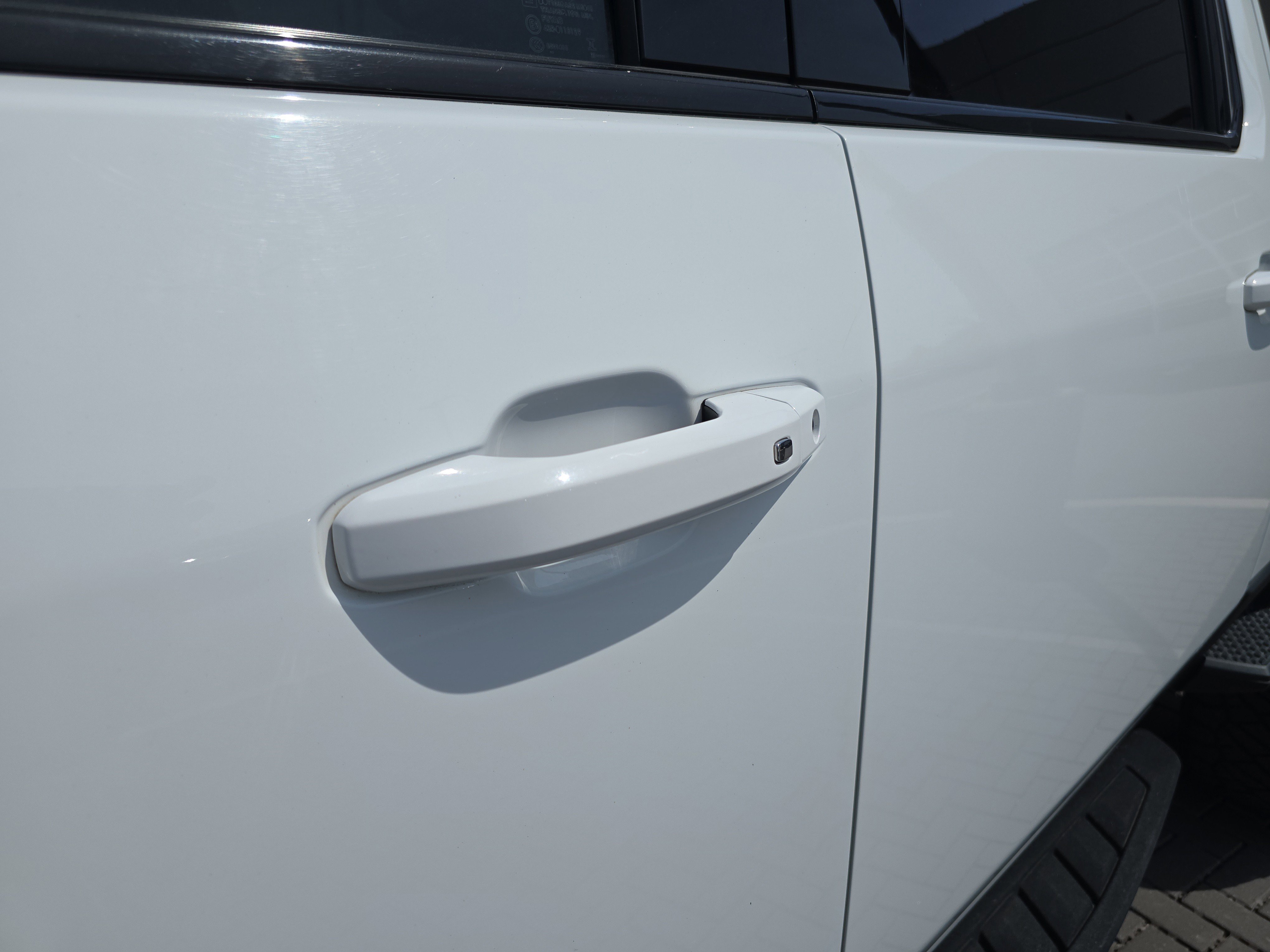 Used 2024 GMC Sierra 2500 AT4 w/ AT4 Premium Plus Package image 11