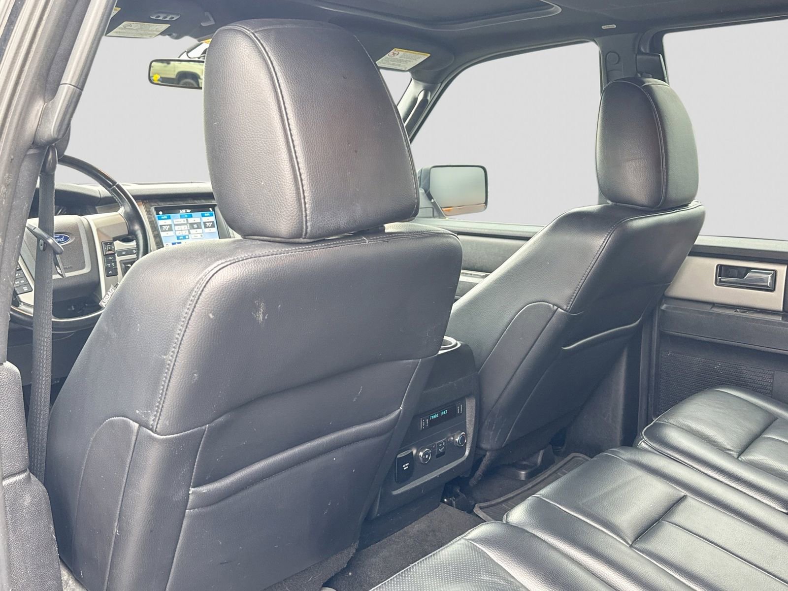 Used 2017 Ford Expedition EL Limited w/ Equipment Group 301A AWD/4WD image 20