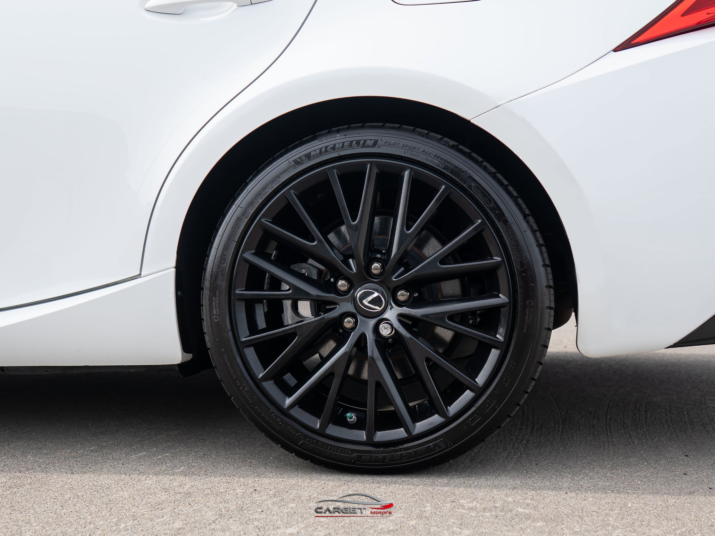 Used 2019 Lexus IS 300 F Sport w/ F Sport Package RWD image 12
