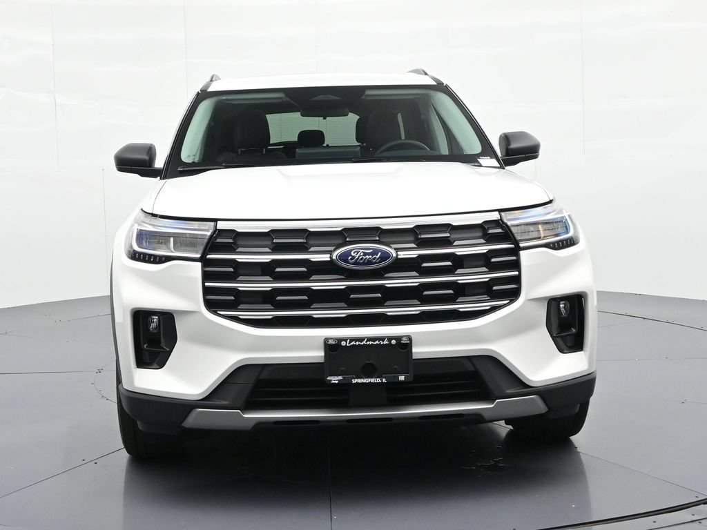 New 2026 Ford Explorer Active w/ Active Comfort Package AWD/4WD image 3