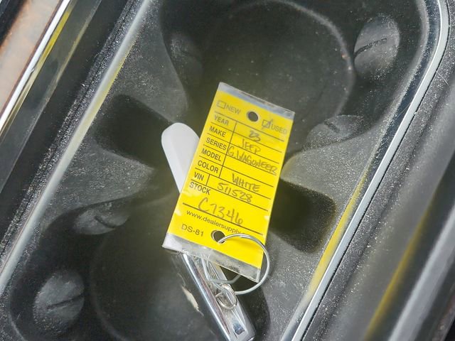 Used 2023 Jeep Grand Wagoneer 4WD image 19