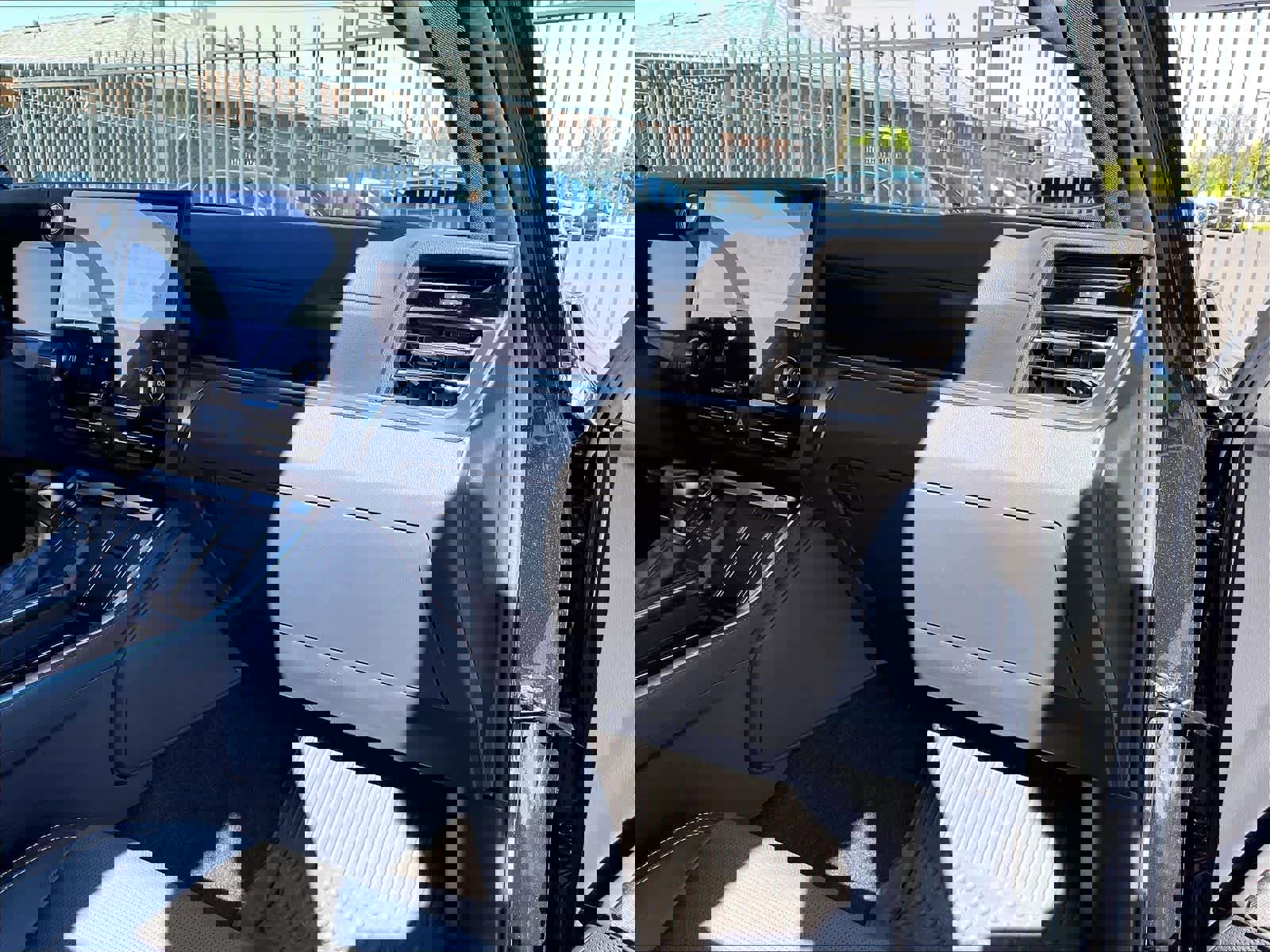 Used 2024 Lexus GX 550 Luxury w/ Accessory Package (2T) image 16