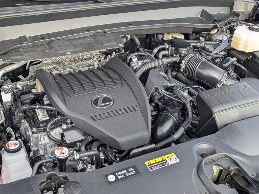 Used 2024 Lexus TX 500h AWD w/ Technology Package image 32